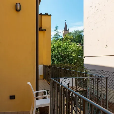 Broccaindosso 32 By District Bologna