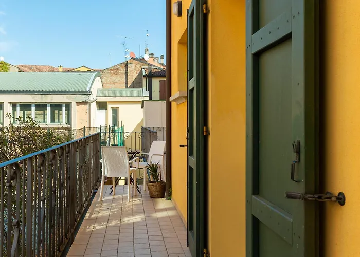 Broccaindosso 32 By District