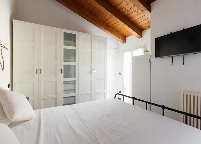 Broccaindosso 32 By District 아파트 볼로냐